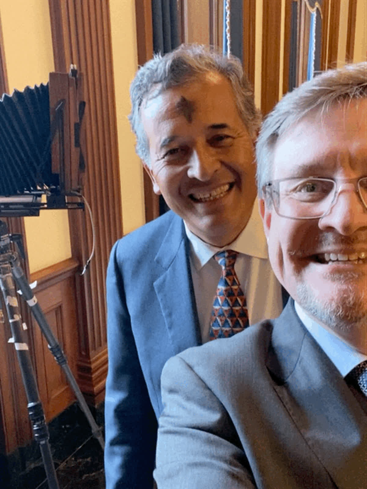 Mark Finlay with Rep. Juan Vargas at the U.S. Capitol